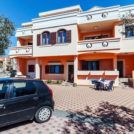 Apartments Brane - Free Parking Zadar Buitenkant foto