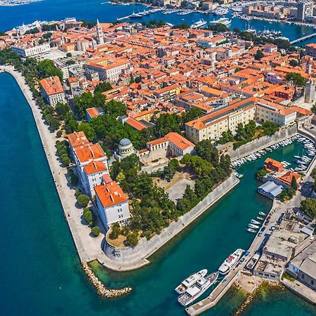 Apartments Brane - Free Parking Zadar Buitenkant foto