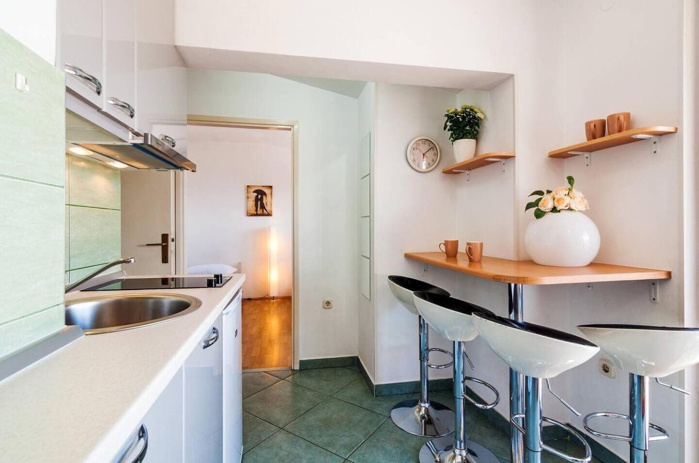 Apartments Brane - Free Parking Zadar Buitenkant foto