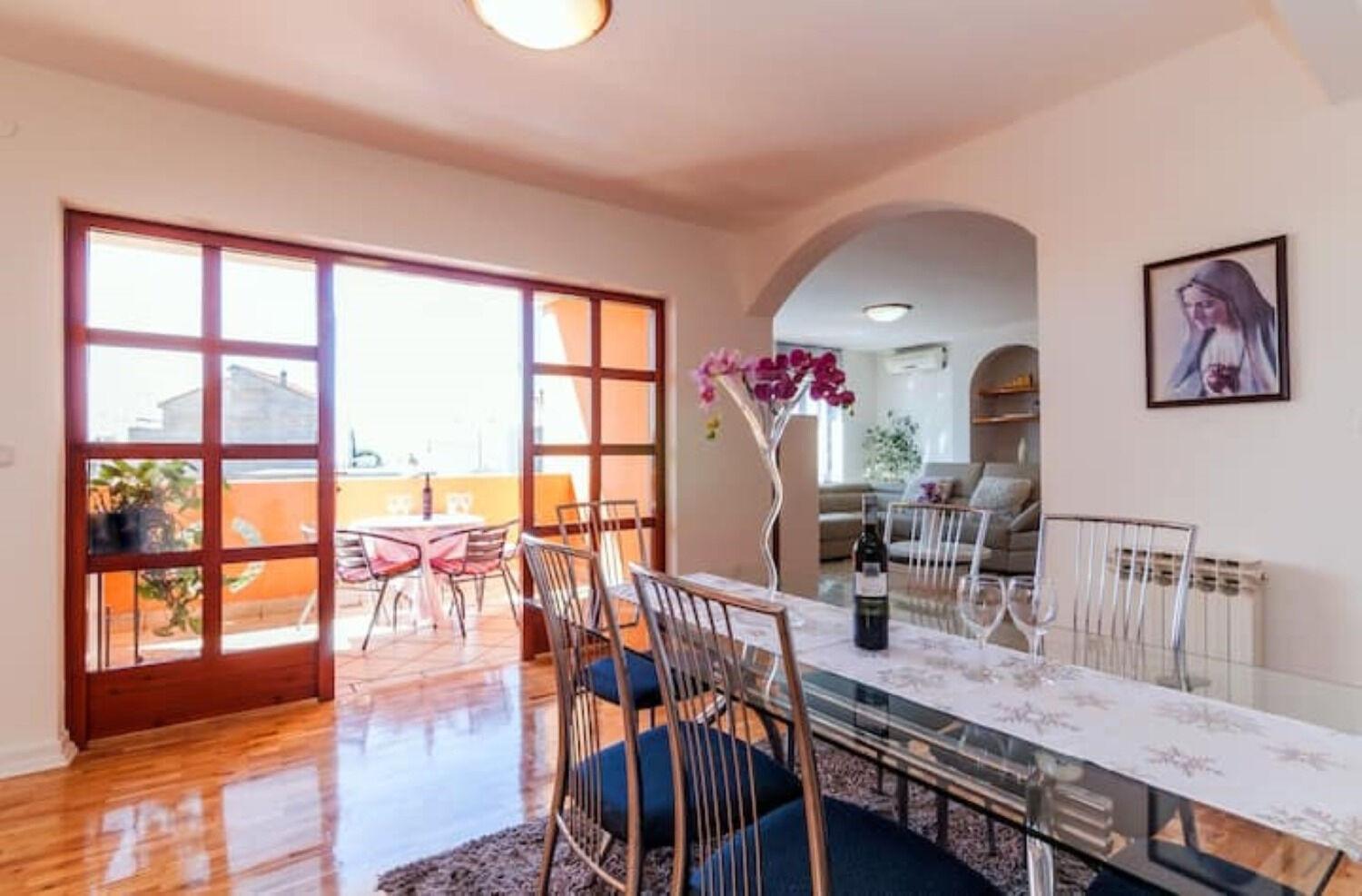 Apartments Brane - Free Parking Zadar Buitenkant foto