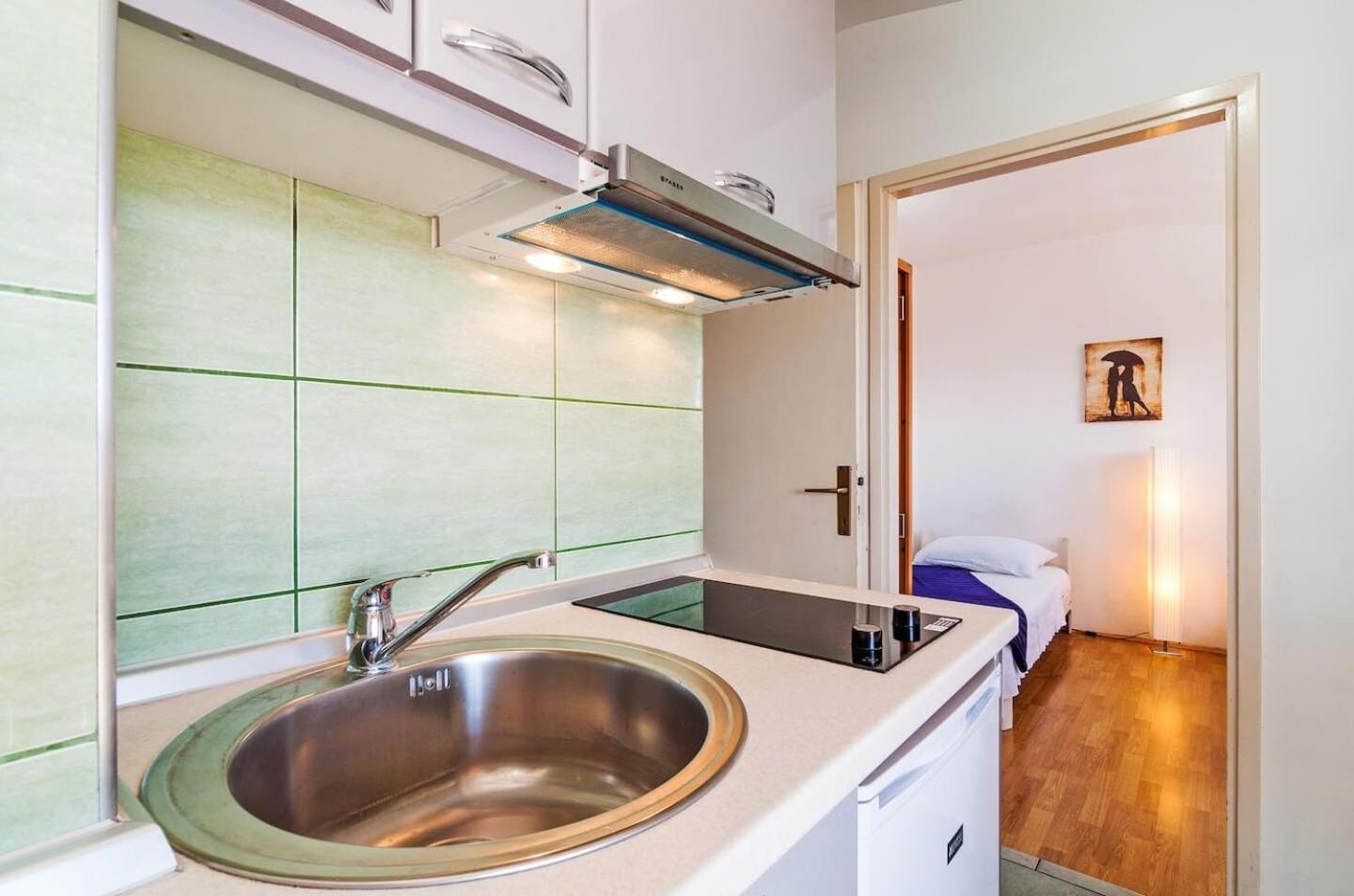 Apartments Brane - Free Parking Zadar Buitenkant foto